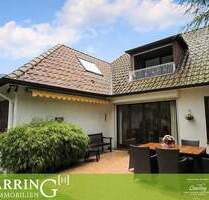 Wohnen mit Charme: Einfamilienhaus in kleiner Seitenstraße - Großhansdorf