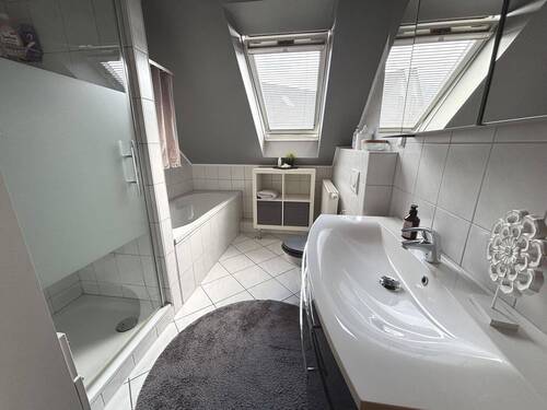Badezimmer OG - 