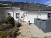 Frontansicht - 4 Zimmer Reihenmittelhaus zum Kaufen in Laatzen