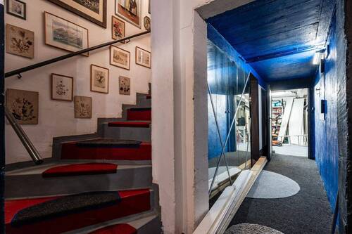 Auf- Abgang zum Keller - 