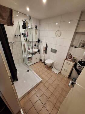 Bad - 4 Zimmer Etagenwohnung zur Miete in Schwerte