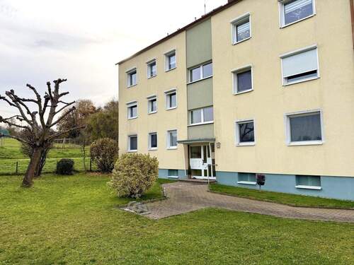 Eingangsseite - 3 Zimmer Etagenwohnung zum Kaufen in Frankfurt