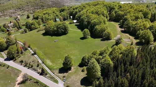 Bild 2 - Mehrfamilienhaus, Wohnhaus zum Kaufen in Zabljak
