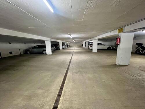 Tiefgarage mit direktem Hauszugang - 