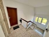 Gepflegtes Treppenhaus - Etagenwohnung mit 79,70 m&sup2; in Langenhagen zum Kaufen