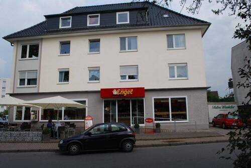Außenansicht - Holzminden - 4 Zimmer Wohnung - 410,00&nbsp;EUR Kaltmiete, ca.&nbsp; 80,00&nbsp;m&sup2;&nbsp;Wohnfl&auml;che