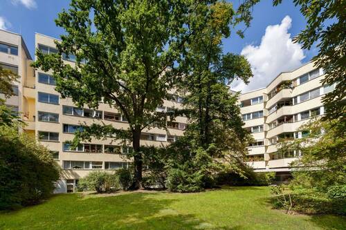 Hinterhof - 