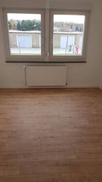 Wohnzimmer SAS 08.jpg - Etagenwohnung mit 46,30 m² in Tettau zur Miete