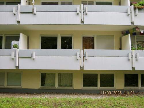 Bild 1 - Hell, mit sonnigem Süd-Balkon - zentral & ruhig gelegen 