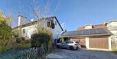 Ansicht Doppelgarage mit PV Anlage - Keine Käuferprovision! 2-Familienhaus in ruhiger Wohnlage.