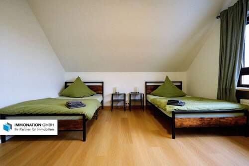 Schlafzimmer DG - 