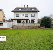 IMMONATION! Zweifamilienhaus in Roßtal