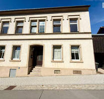 Reihenhaus Mehrgenerationenhaus Mehrfamilienhaus in Zschopau: 210 m², Balkon, Garten, zum Ausbau