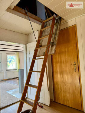 Aufgang Spitzboden - 