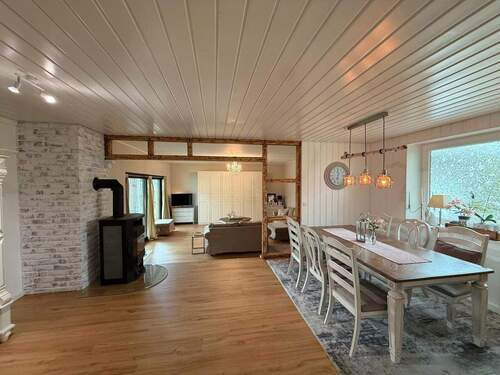 Bild 2 - 4 Zimmer Bungalow zum Kaufen in Edemissen