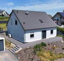 Modernes Einfamilienhaus in ruhiger Höhenlage - Energieeffizient, stilvoll & bezugsbereit - Bettingen