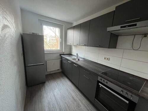 2.jpg - 3 Zimmer Etagenwohnung zur Miete in Zwickau