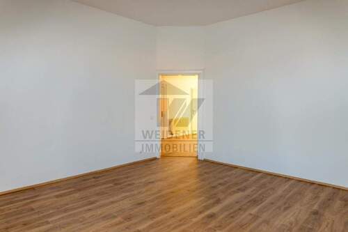 Wohnen - Etagenwohnung mit 130,00 m&sup2; in Gera zur Miete