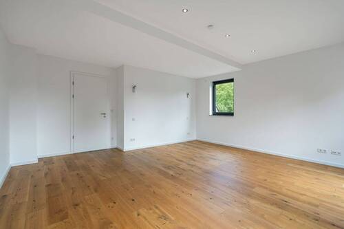 Schlafzimmer (OG) - 