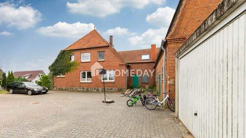 Außenansicht 3 - 1 Zimmer Bauernhaus, Landhaus zum Kaufen in Elmenhorst