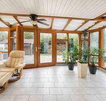 Charmantes Wohnen auf zwei Einheiten - ein Zuhause mit Wintergarten, Kaminofen & zwei Gärten - Uhingen Baiereck