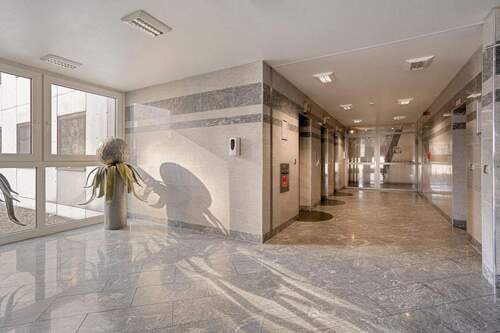 Eingangsbereich - 3 Zimmer Etagenwohnung zum Kaufen in Remscheid