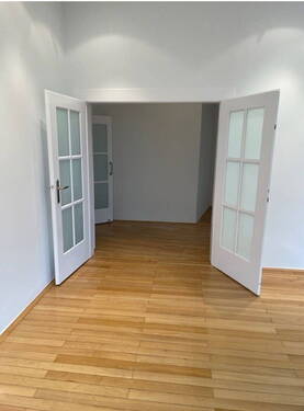 Zimmer 2 - 