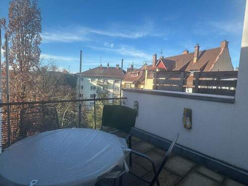 Sonnenterrasse vom Wohn- Essbereich aus gesehen - Etagenwohnung mit 88,00 m² in Lindau zur Miete