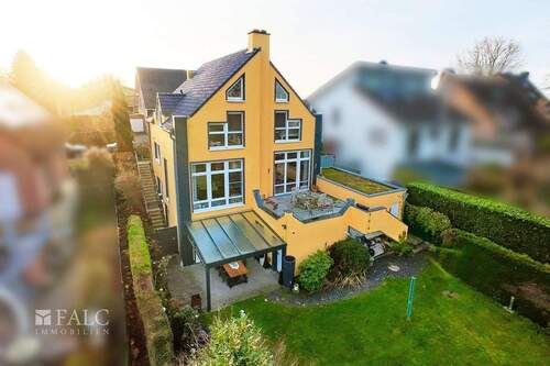 Was für ein Anblick - 9 Zimmer Einfamilienhaus zum Kaufen in Herzogenrath