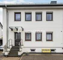 Modernisiertes Einfamilienhaus mit flexibler Aufteilung, viel Platz und großem Garten - Bremerhaven Leherheide