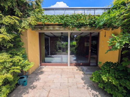 Blick auf das Esszimmer - Attraktives Atriumhaus in Hegnach: Ruhig, naturnah und familienfreundlich