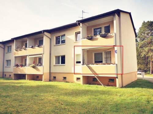 Balkonansicht - 3 Zimmer Etagenwohnung zum Kaufen in Bernsdorf