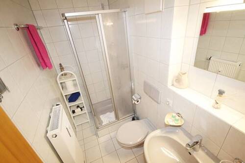 Modernes Duschbad - 