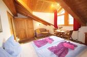 Kuschelige Wohnung in fast Alleinlage – Bergblick & Naturidylle - 