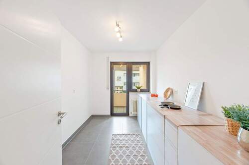 Küche - 3 Zimmer Etagenwohnung zum Kaufen in Korntal-Münchingen