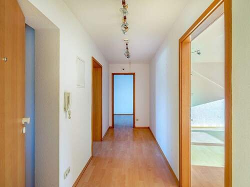 Diele - 3 Zimmer Etagenwohnung in Rheinstetten / Forchheim