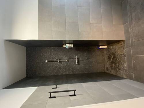 Gäste-WC mit Dusche - 