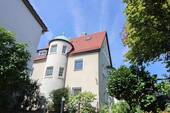 Seitenansicht - 9 Zimmer Mehrfamilienhaus, Wohnhaus zum Kaufen in Stuttgart