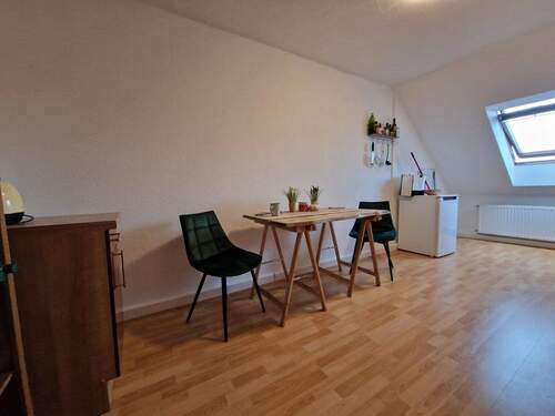 Bahnhofstr.50 DG rechts Küche - Etagenwohnung mit 58,00 m&sup2; in Döbeln zur Miete