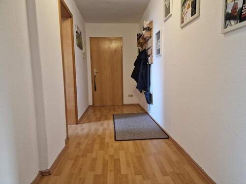 Bahnhofstr.50 DG rechts Flur I - 