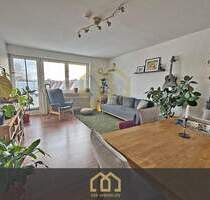 Helle 4-Zimmer-Wohnung mit Balkon und großzügigem Wohnbereich - Bremen Radio Bremen