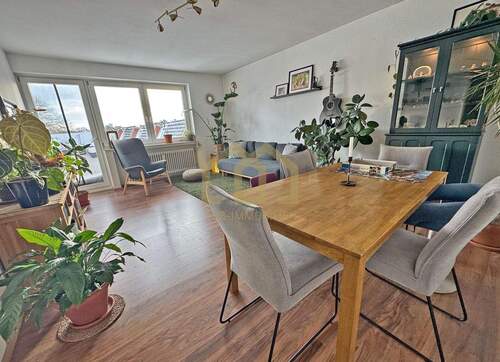 Bild 3 - 4 Zimmer Etagenwohnung in Bremen