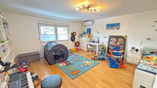 Kinderzimmer Dachgeschoss - 