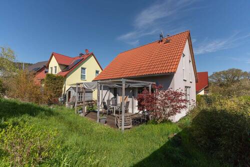 Gartenansicht - 4 Zimmer Einfamilienhaus in Jena