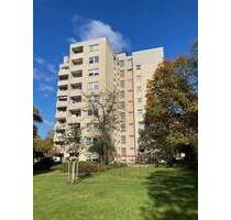Schöne 2-Zimmer-Wohnung mit Balkon, Einbauküche und Tageslichtbad ab 01.07 zu vermieten - Hanau
