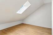 Zimmer Bild 2 Dachgeschoss - 