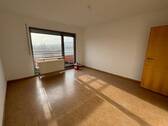 Wohnzimmer - ZENTRAL UND ÜBER DEN DÄCHERN VON KIRCHHAIN!