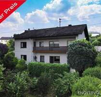NEUER PREIS: Weitblick inklusive - Einfamilienhaus eingebettet von Grün in Niederlinxweiler!