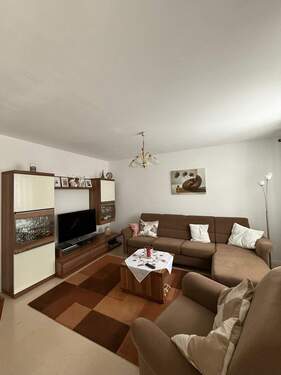 Wohnzimmer 2.jpeg - 2 Zimmer Terrassenwohnung zum Kaufen in Oerlinghausen