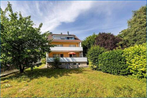 Haus 18a, Aussensicht - Bezugsfreie! 2- Zi.-Whg. in Überlingen am See, mit Stellplatz, Einbauküche und Südbalkon.